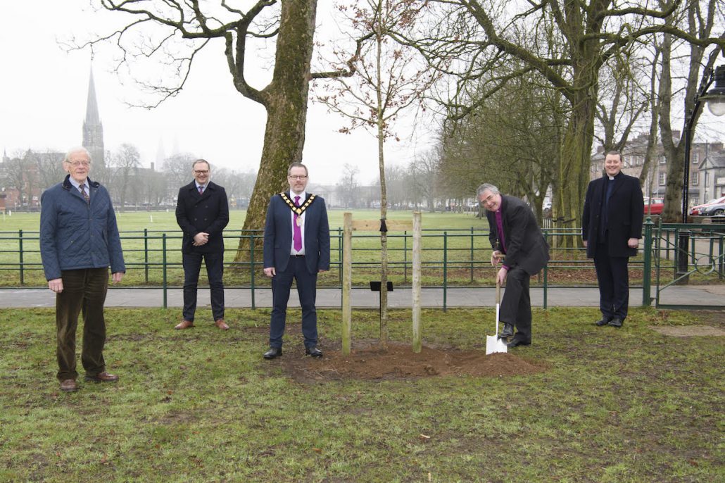 Treeplanting 250th anniversary Armagh Robinson Library